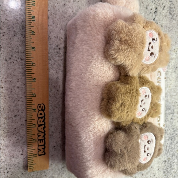 Cutesters Labubu Style Make Up Bag - Picture 4 of 7